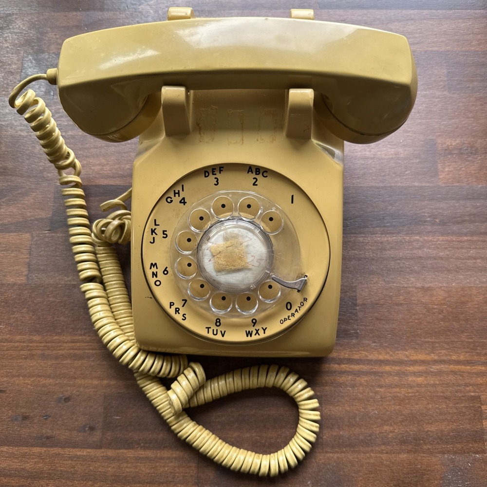 Vintage Model 500 ITT Rotary Desk Telephone - Mustard Yellow